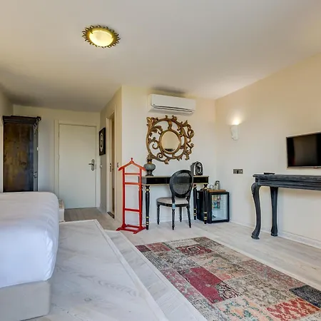 Kore Hotel 4*